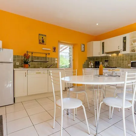 Дом отдыха 2 Avec Jardin Prive, Equipements Bebe, Internet, A 20 Km De St Nazaire - Fr-1-306-991