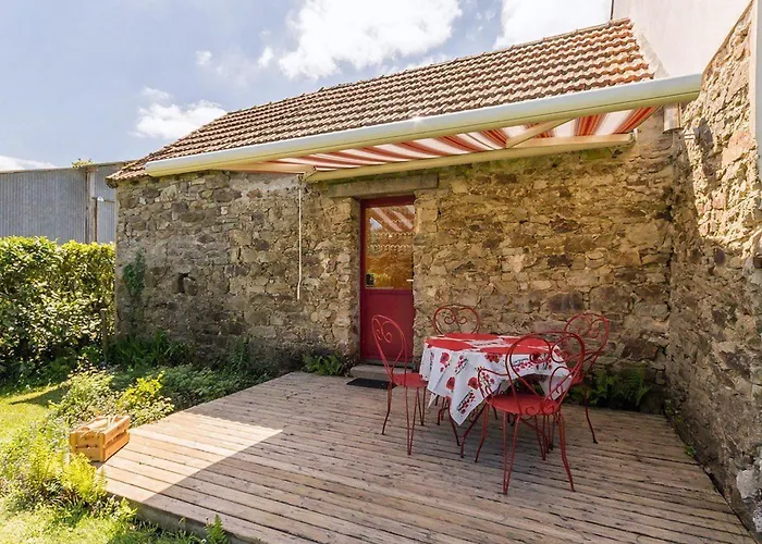 2 Avec Jardin Prive, Equipements Bebe, Internet, A 20 Km De St Nazaire - Fr-1-306-991